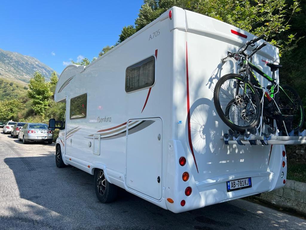 Camper Rent Motorhome Albanian Tirana Esterno foto